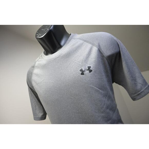 Under Armour Gym Shirt HeatGear Loose Performance Gray Athletic Mens Sz Medium - Picture 1 of 9